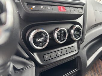 IVECO DAILY 35S14V L3H2 10.8m3 SKLADOM - 10