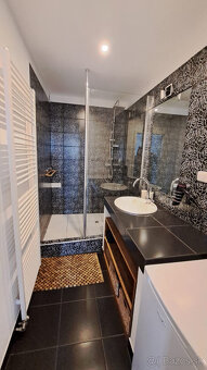 Priestranný 2-izbový byt v Hornom Slavkove na prenájom - 10