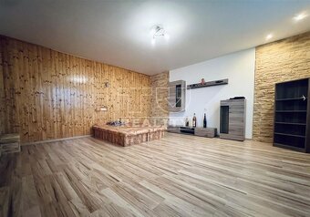 Na predaj rodinný dom s pivnicou, altánkom a garážou, v... - 10