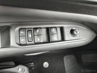 Predám Jeep Compass - 10