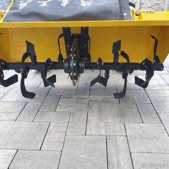 Malotraktor 4x4 - 10