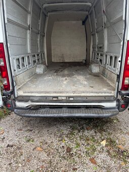 Iveco dodávka do 3,5t dĺžka 6,9m,typ motora:F1CE3481K B - 10