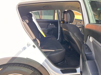 Kia Sportage 1.7crdi - 10