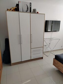 Predám 1-izbový veľkometrážny byt v Bánovciach - 10