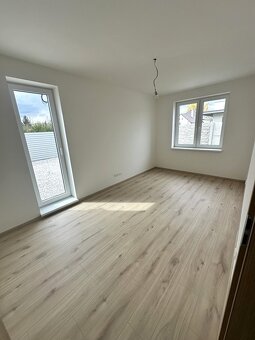 NOVOSTAVBA V ŠTANDARDE 4 izbový rodinný dom 111 m2 213.000 € - 10