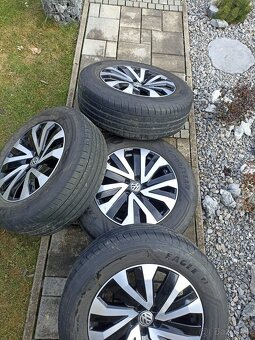 Elektrony vw touareg 235/65 r18 - 10