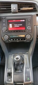 Honda Civic 1.0 AB Hatchback 5DV - 10