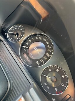 Mercedes E220 cdi - 10