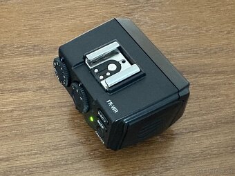 Set Olympus FL-900R, Olympus FC-WR, Olympus FR-WR - 10