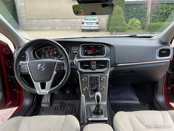 Volvo V40 D2 2.0L 120k Summum - 10