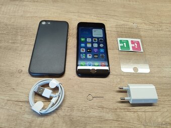 Apple iPhone SE 2020 (2nd gen) - ako nový / v záruke - 10
