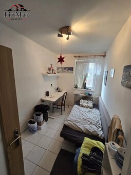 Na predaj priestranný rodinný dom s veľkým pozemkom Jánovce - 10