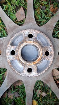 Elektróny  r16  4x100 - 10