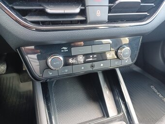 Škoda Kamiq Selection 1,0 TSI 85kW 6MP - 10