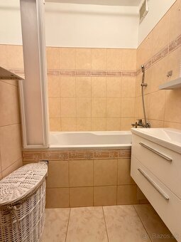 Na prenájom zariadený 3i byt vo Vrbovom - 10