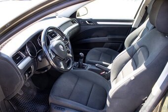 Škoda Superb Combi 1.6 TDI CR DPF Greenline Ambition - 10