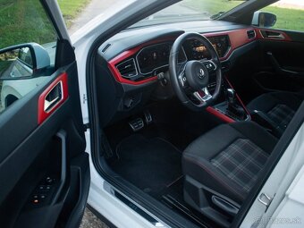 Volkswagen Polo GTI 2.0 TSI DSG - 10