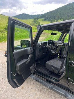 Jeep Wrangler Unlimited 2,8 CRD - 10