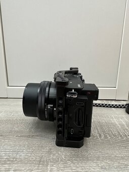 Sony a6700 + kit lens 16-50mm záruka - 10