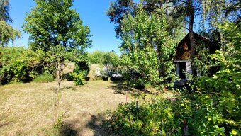 PREDAJ:Záhrada s chatkou Uľany nad Žitavou 401m2;Cena v RK - 10