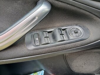 Ford Galaxy 2,0 TDCI - 10