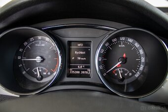 Škoda Superb 2.0 TDI 103 kW MT6 - 10