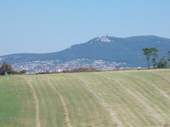 Exkluzívny stavený pozemok s výhľadom a štúdiou - Nitra - 10