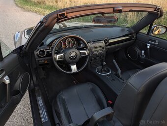 Mazda MX-5 - 10