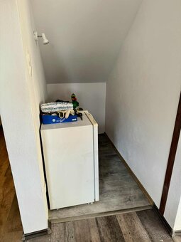 Veľký 1i byt s terasou na prenájom v Kolárove - 10