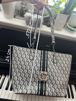 Guess originál kabelka málo nosená - 10