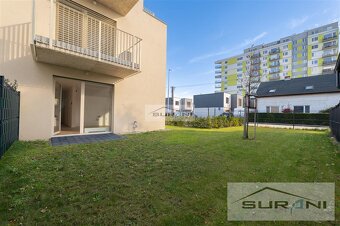 2-izbový byt s predzáhradkou 135 m2 a parkovaním v... - 10