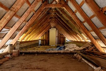 NOVÁ CENA - Viničný dom pri Leviciach mínus 30 000€ - 10