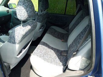 KIA SPORTAGE 1 - 10