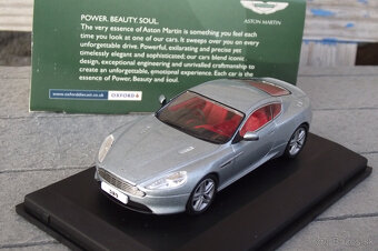 1:43 Aston Martin - 10