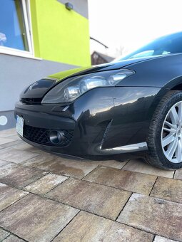 Renault Laguna 2.0DCI GT - 10