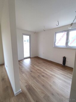 NA PREDAJ NOVOSTAVBA č. 1 V SĽAŽANOCH - 10