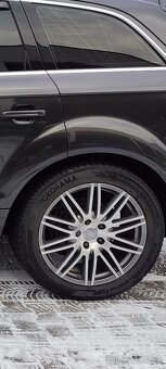 Audi Q7 - 10