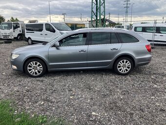 Škoda Superb Combi 2.0 TDI PD Comfort DSG - 10