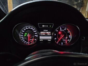 Mercedes CLA 45 AMG swiss red - 10