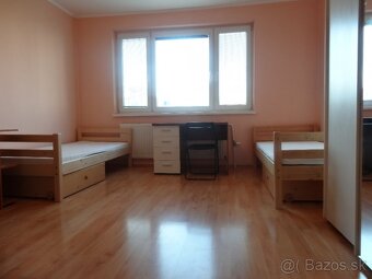 4 izbový byt na začiatku Petržalky, 4 NEPRIECHODNÉ SPÁLNE - 10