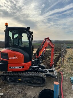 VÝKOPY BAGROM A DUMPER 3t - 10