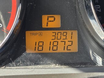 Opel antara 2.0tdci 4x4 automat - 10