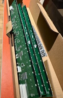 YAMAHA CP4 STAGE - 10