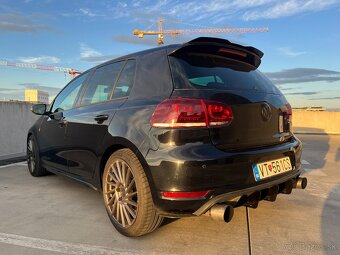 Volkswagen Golf VI GTI 2.0 TSI 155 kW - 10