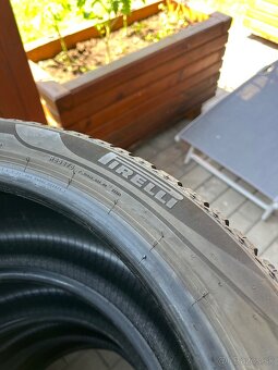 Pirelli Cinturato All Season SF2 225/40 R18 92Y - 10