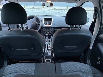 Peugeot 206+ rezervované - 10