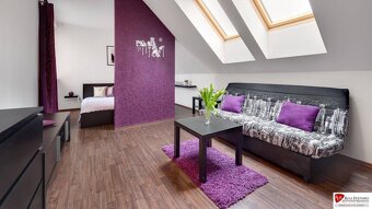 REB.sk ponúka na predaj moderný 11 izb. dvojdom na 1128 m2 p - 10