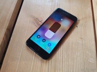 iPhone SE 2020 256GB - 10