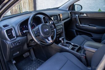 Kia Sportage 2.0 CRDi 4WD AT - 10