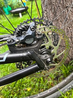 Predám Enduro bicykel - 10